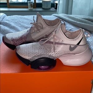 Nike Air Zoom Super-rep, pink, size 6.5.